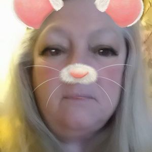 Meet your Posher, Rita